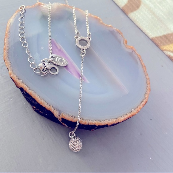 C. Wonder Y Chain Necklace - Picture 2 of 5